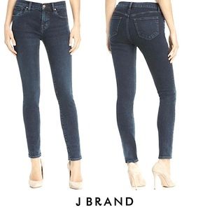 J BRAND Mid-Rise Skinny Jeans | Size 28